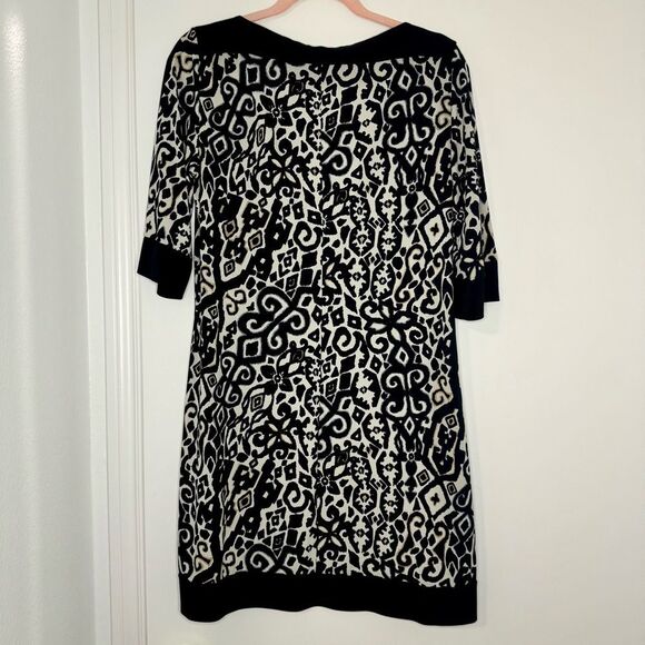Lily Abstract Print Quarter Sleeve Shift Dress Size Large - Picture 2 of 3